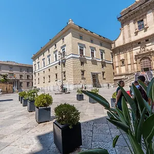 Bellini 5 Apartment
