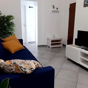Casina Al 32 Apartment
