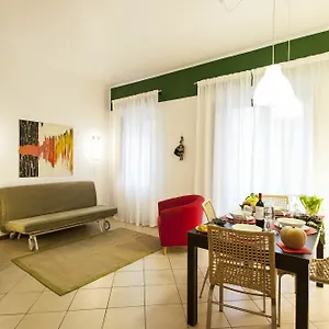 Al Vicolo Apartment